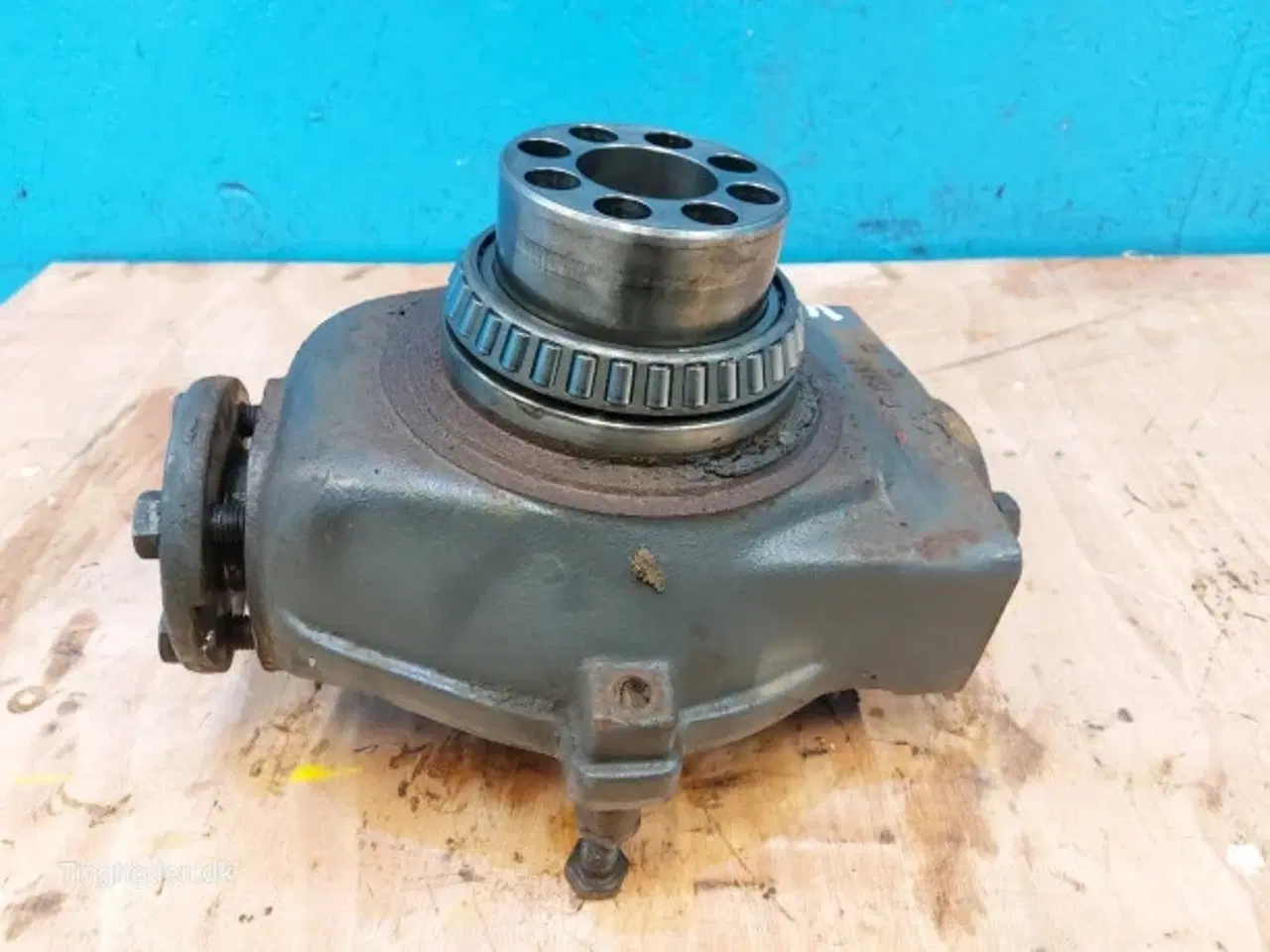 Billede 11 - New Holland LB115B Styrespindel L. 85821289