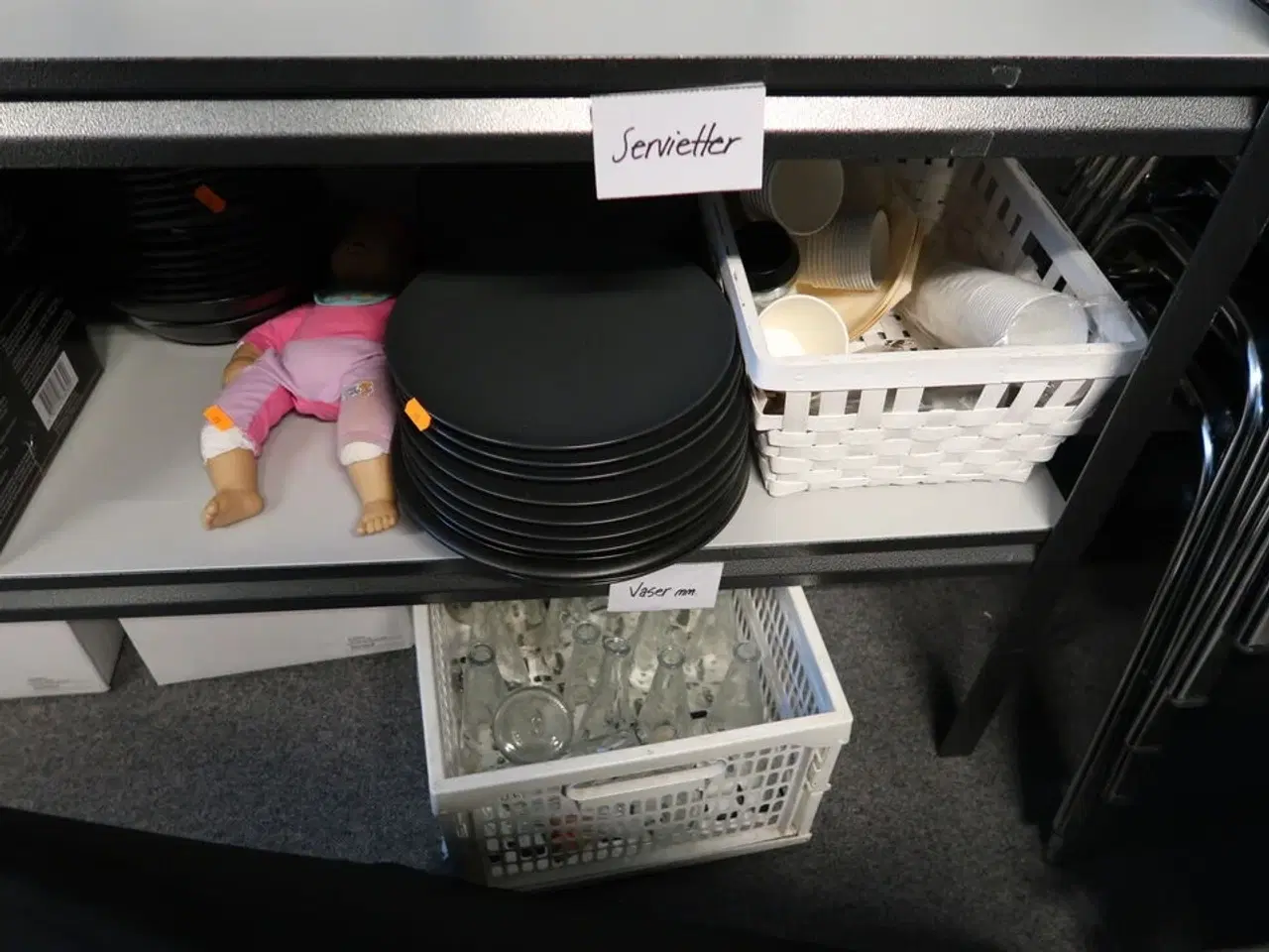 Billede 7 - Kaffe, te, minimælk til kaffe, div. Køkkenservice m.m.