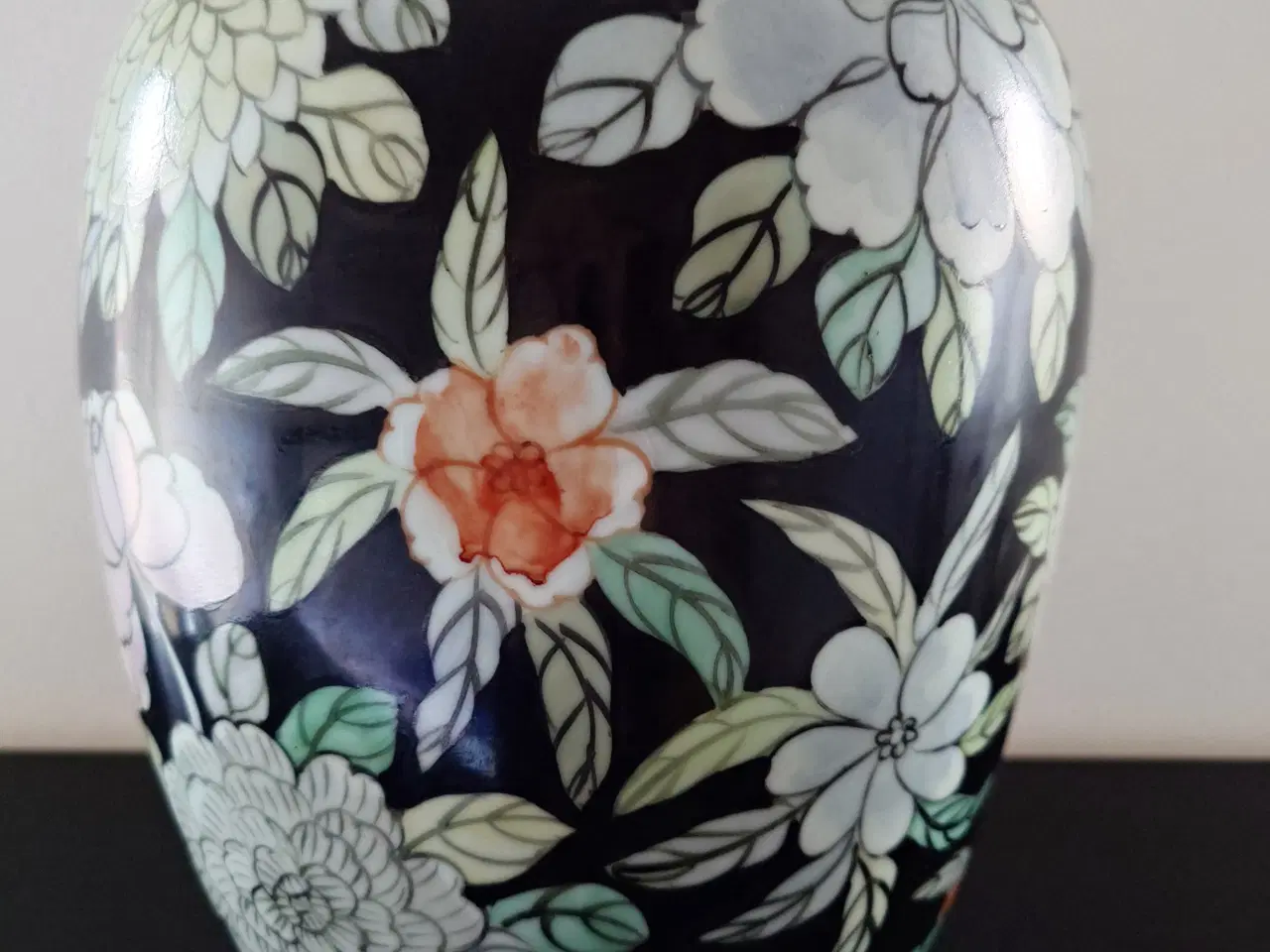 Billede 2 - Asiatisk kunsthåndværk