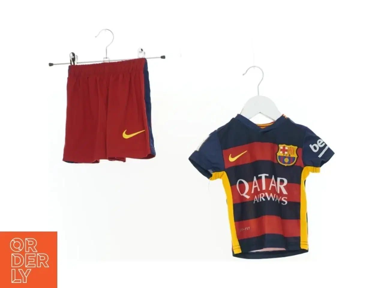 Billede 1 - Sæt (2 stk.) fra Nike (str. 86 cm)