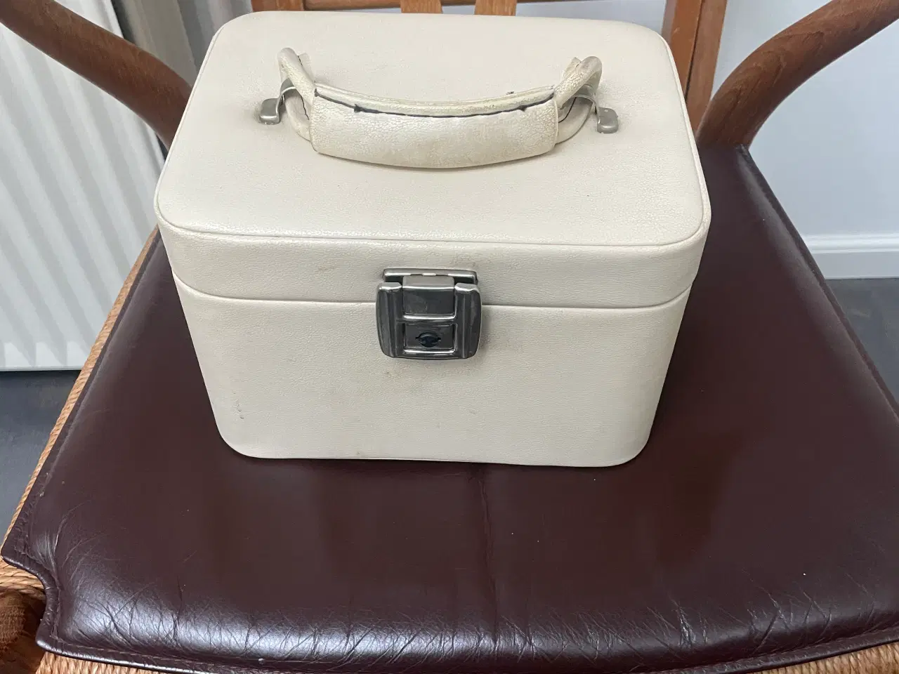 Billede 1 - Retro beautyboks