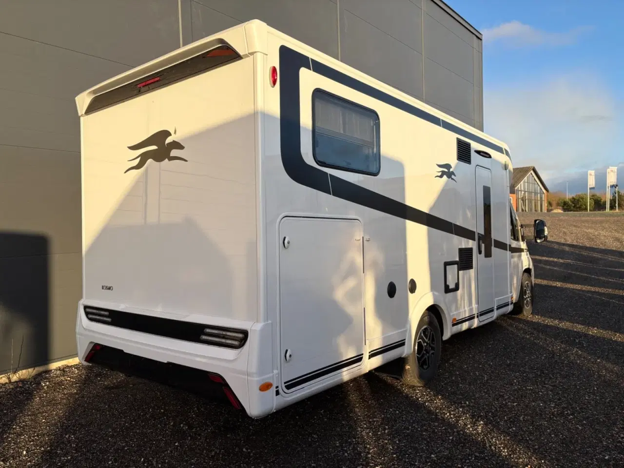 Billede 3 - Laika Kosmo  L409 aut.