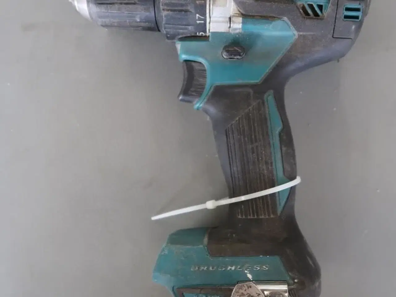 Billede 1 - Bore-/skruemaskine MAKITA DDF484