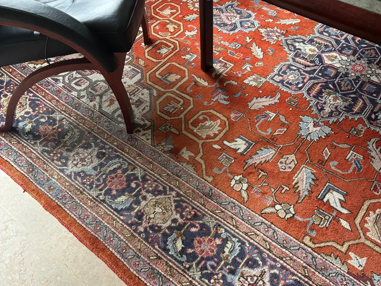 Billede 1 - Stort ægte tæppe sælges 365x270