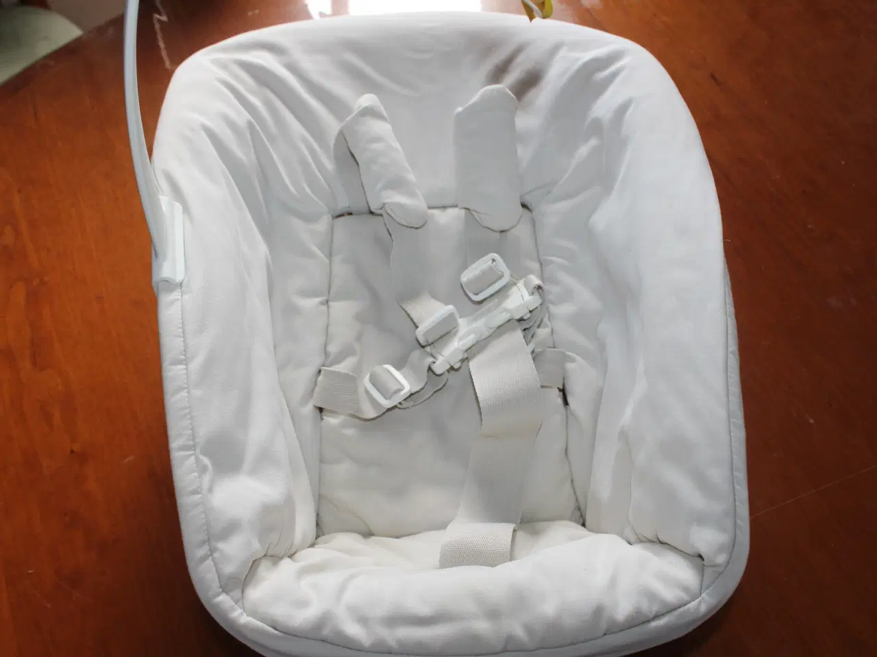 Billede 3 - Tripp Trapp® Newborn Set + Legetøjsbøjle + blomst