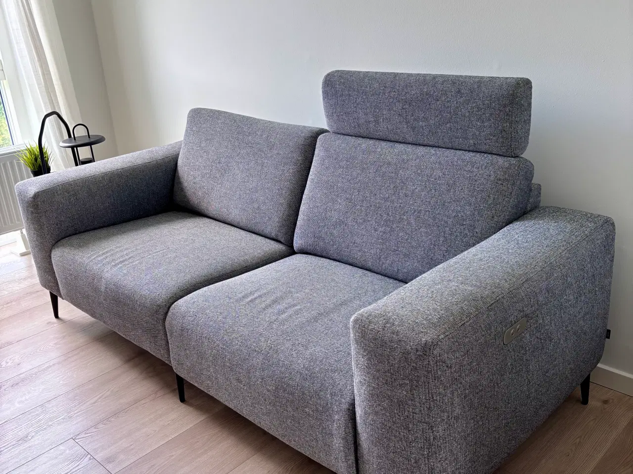Billede 2 - Lækker og smart sofa fra Ilva