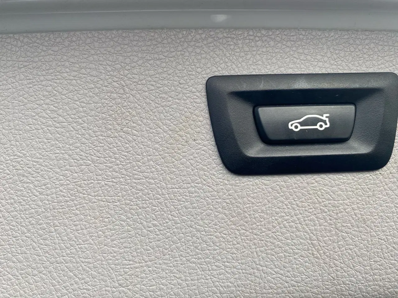 Billede 9 - BMW 320d Touring 2,0 D Executive Steptronic 190HK Stc 8g Aut.