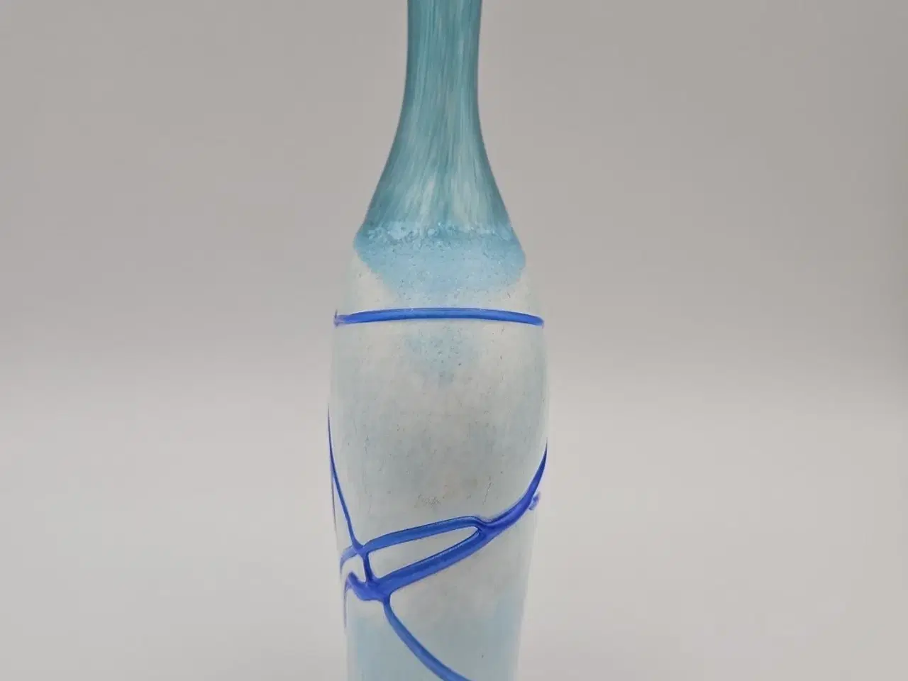 Billede 4 - Bertil Vallien. - Kosta Boda - Vase  "Galaxy Blue"