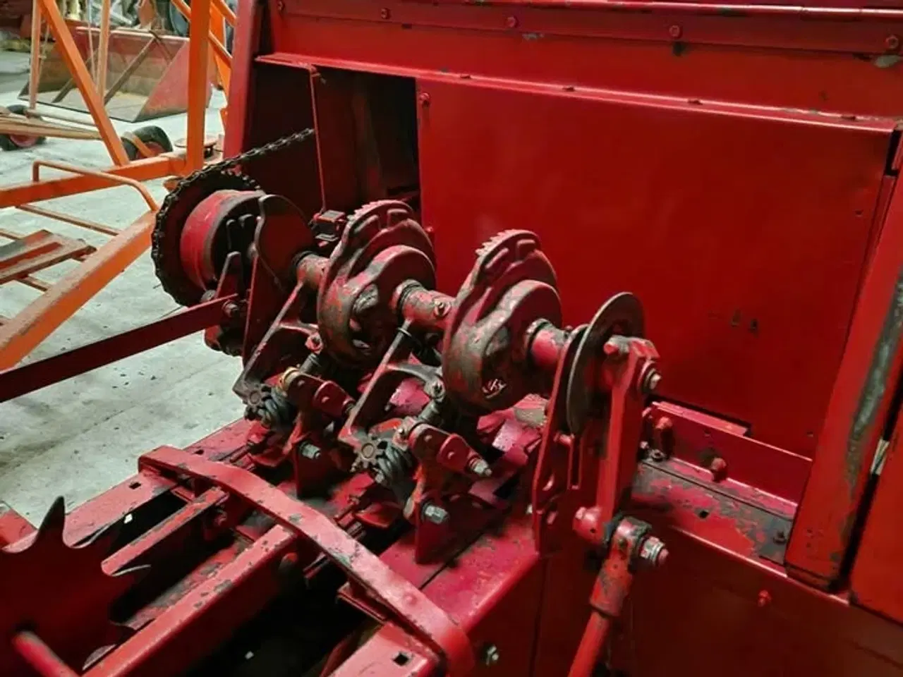 Billede 1 - Sperry new Holland 276 Halmpresser