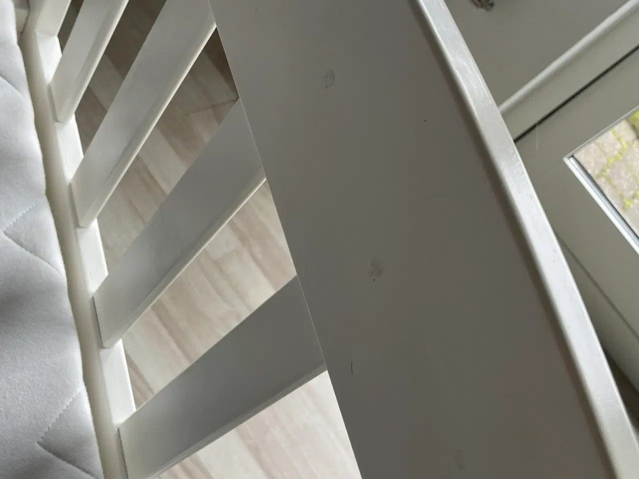 Billede 3 - To juniorsenge med madras