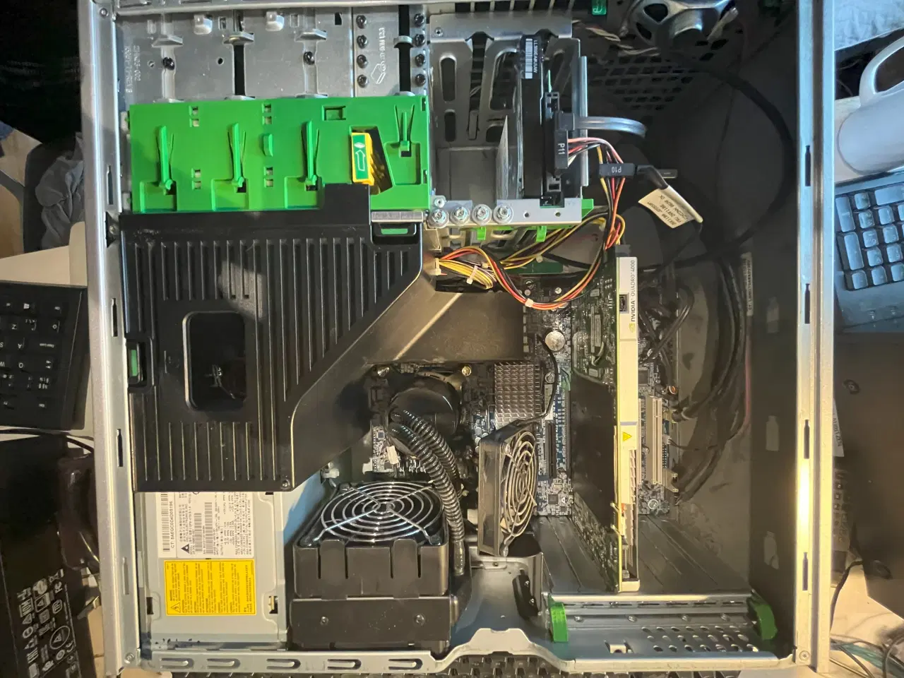 Billede 4 - Computer. Prof. stationær HP Z400 workstation