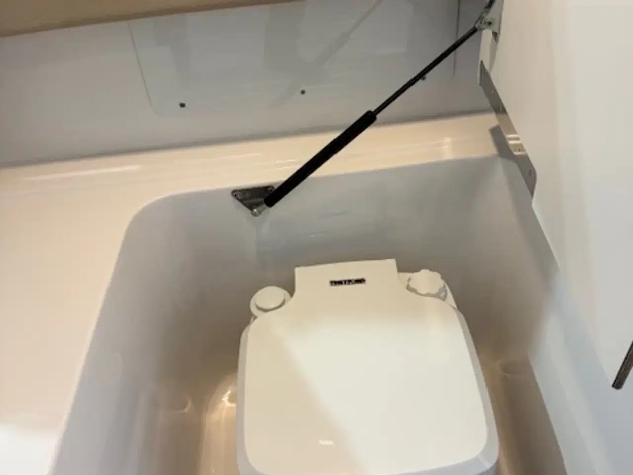 Billede 7 - FLOT FLIPPER 670/700ST MED BOVPROPEL