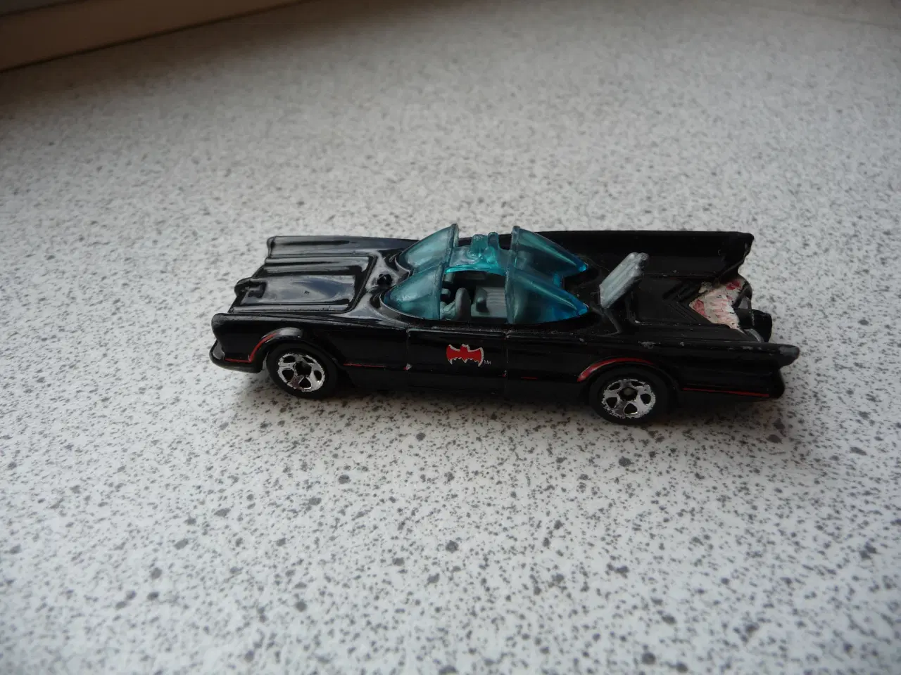 Billede 1 - hot wheels batmobil 