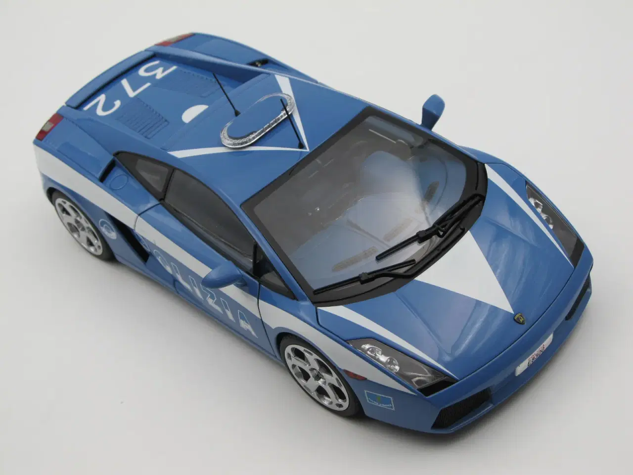 Billede 8 - Lamborghini Gallardo Polizia AUTOart - 1:18