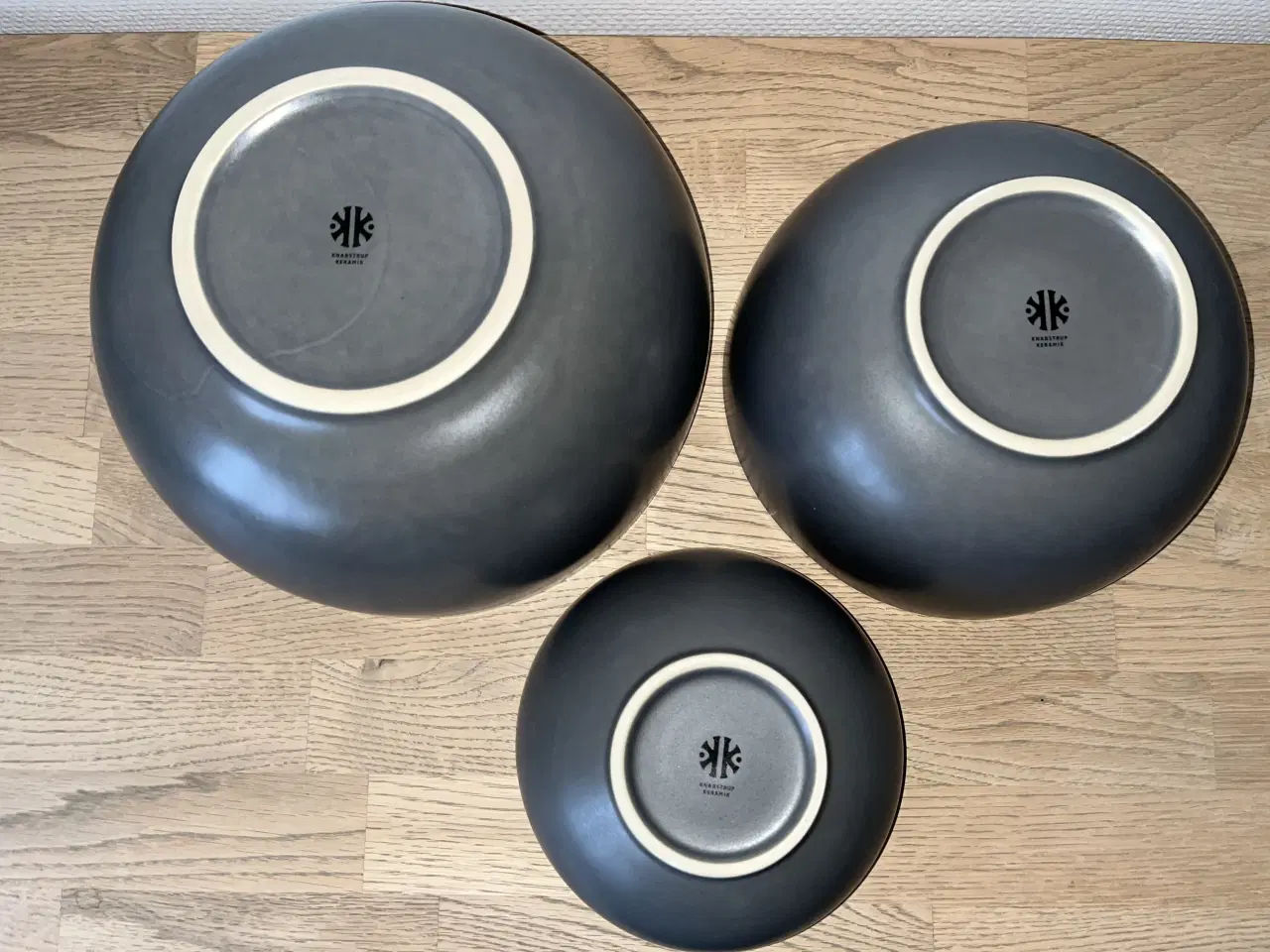 Billede 3 - HELT NYE grå Knabstrup skåle 