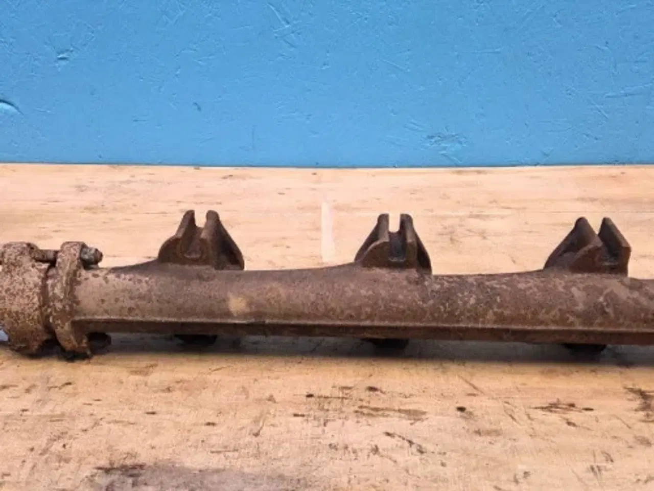 Billede 15 - Mercedes OM502LA Manifold A5421420201