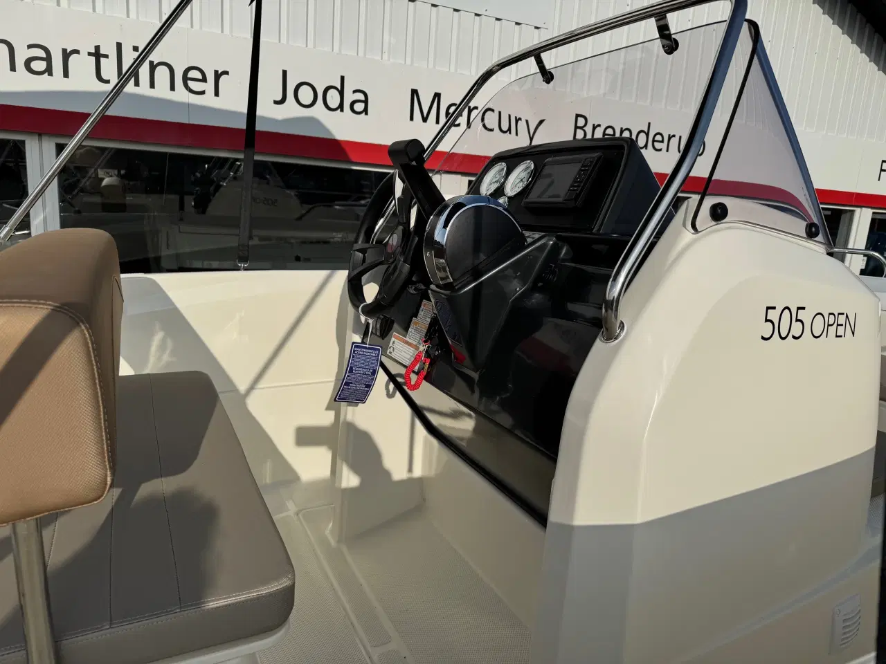 Billede 9 - Quicksilver Activ 505 Open med F80 Mercury-EFI 4 takt 2,1L - INKL. udstyr