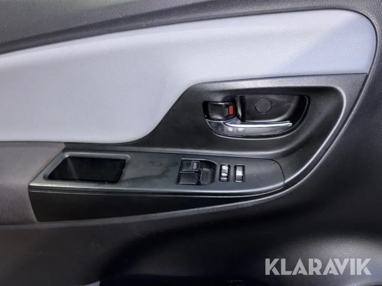 Billede 12 - Personbil Toyota Yaris 1.0 VVT-I