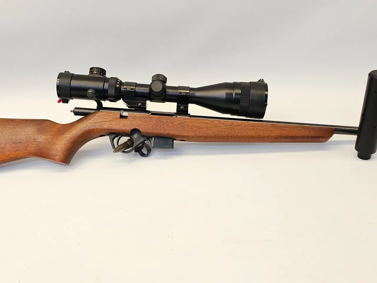 Billede 1 - Mossberg INTL 817 riffel i .17 HMR. 