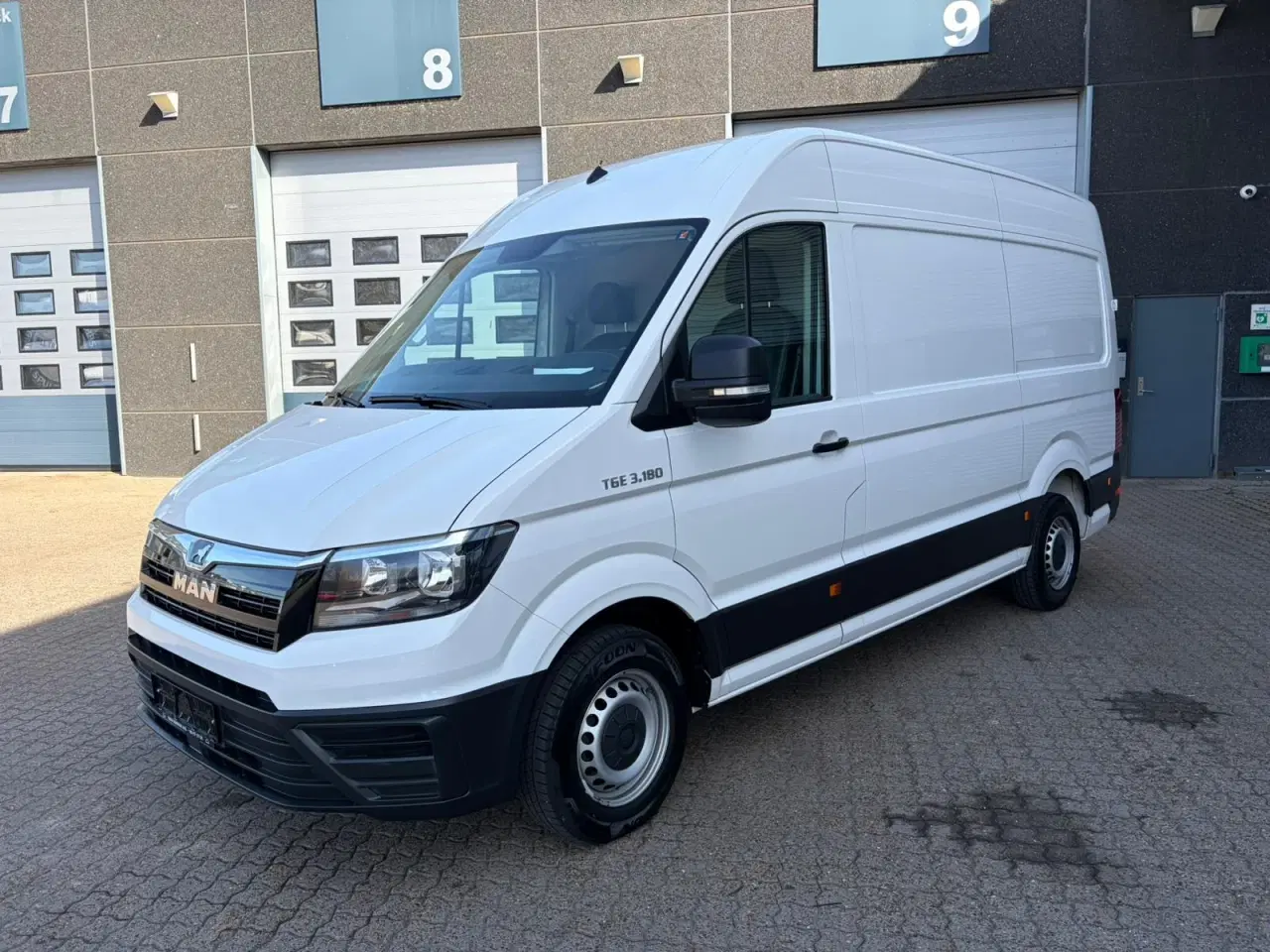 Billede 1 - MAN TGE 3.180 L3H3 6M, Kassevogn