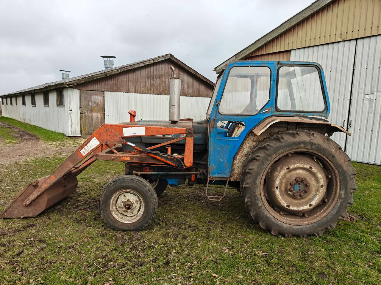 Billede 11 - Ford 4000 med Gyro frontlæsser