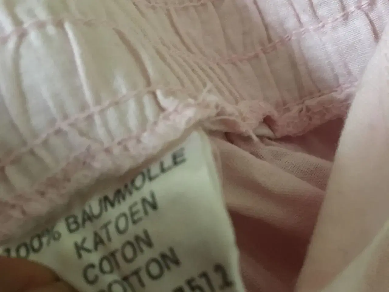 Billede 5 - Lyserød nederdel i bomuld