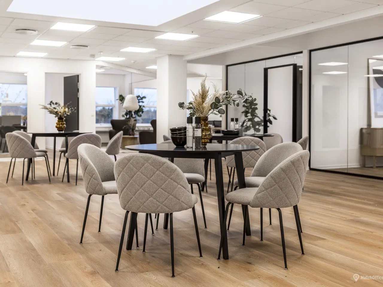 Billede 3 - Kontorlejemål på 673 m² med skøn placering