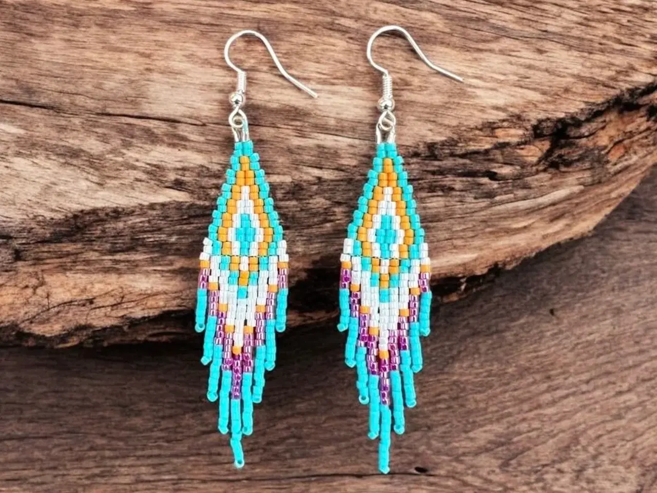 Billede 1 - Grønlandske øreringe, håndlavede 