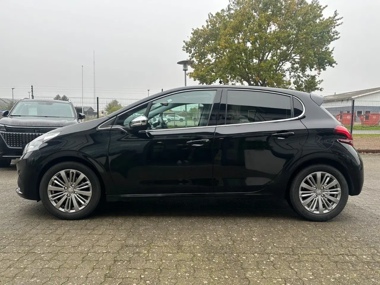 Billede 5 - Peugeot 208 1,2 PureTech 82 Allure Sky