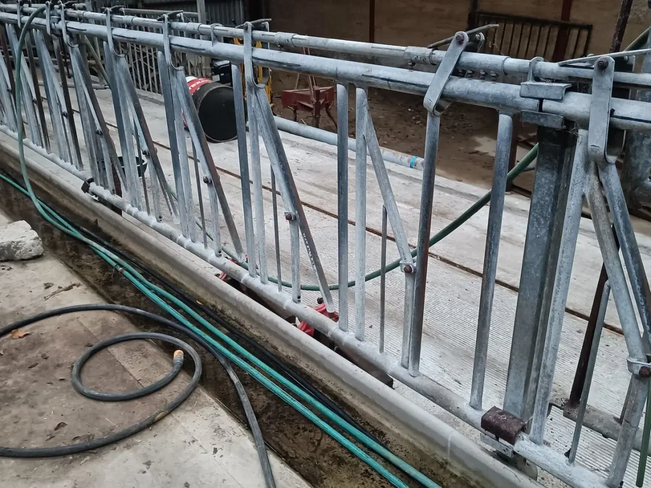 Billede 3 - - - - Fangegitter 9 stk. ca. 280cm lange