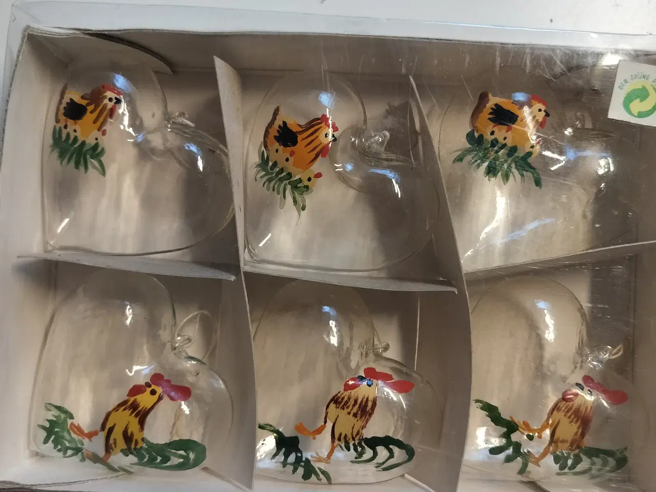 Billede 1 - Påske pynt retro 6 stk Glas hjerter med kyllinger