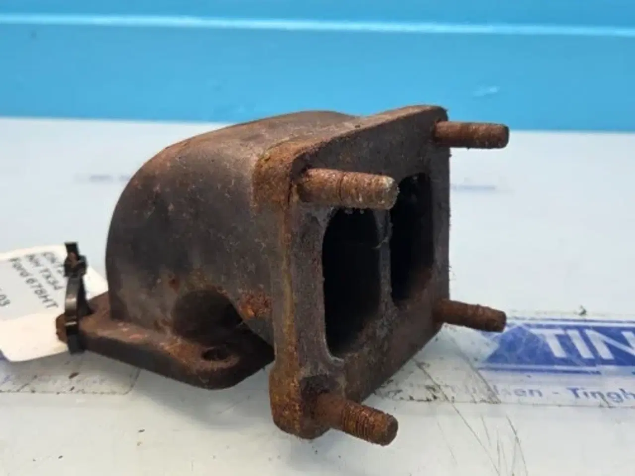 Billede 2 - Ford 678HT Udstødnings Vinkel E6NN9N498AB