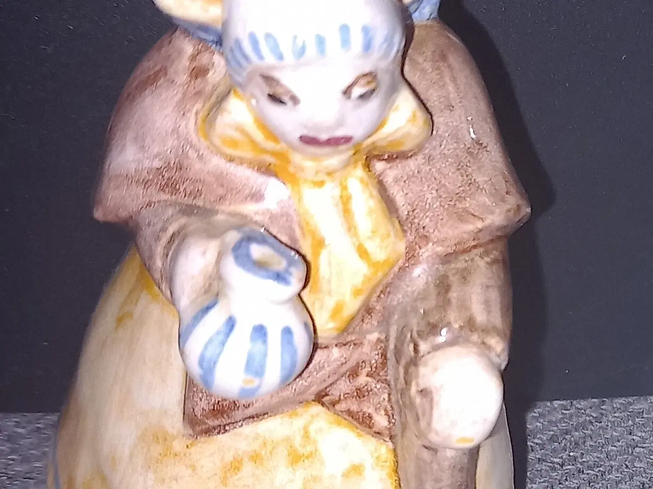 Billede 8 - Keramik figur Johgus og Hjort