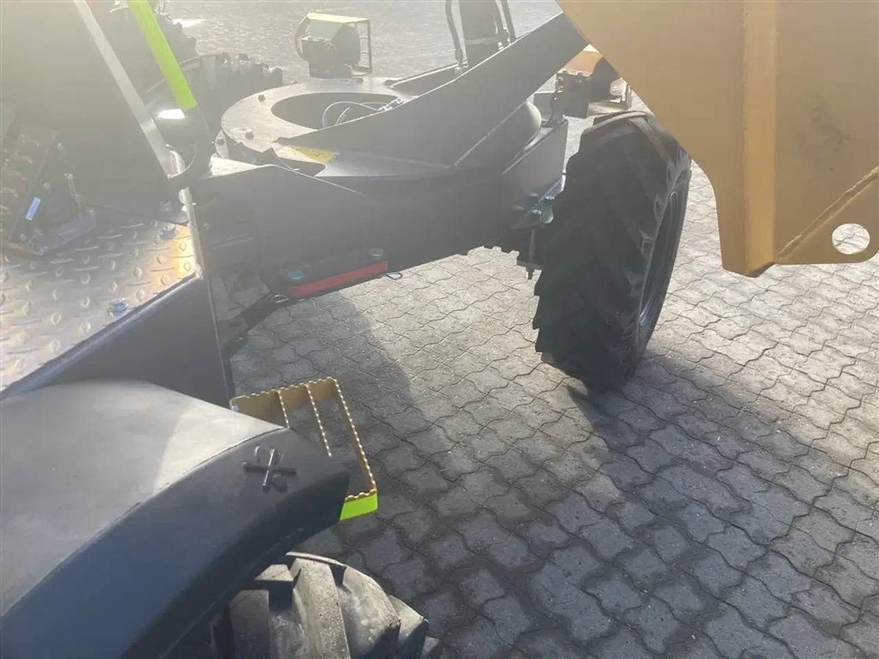 Billede 8 - Mecalac Ta 3.5 seh Knækstyret og med drejelad