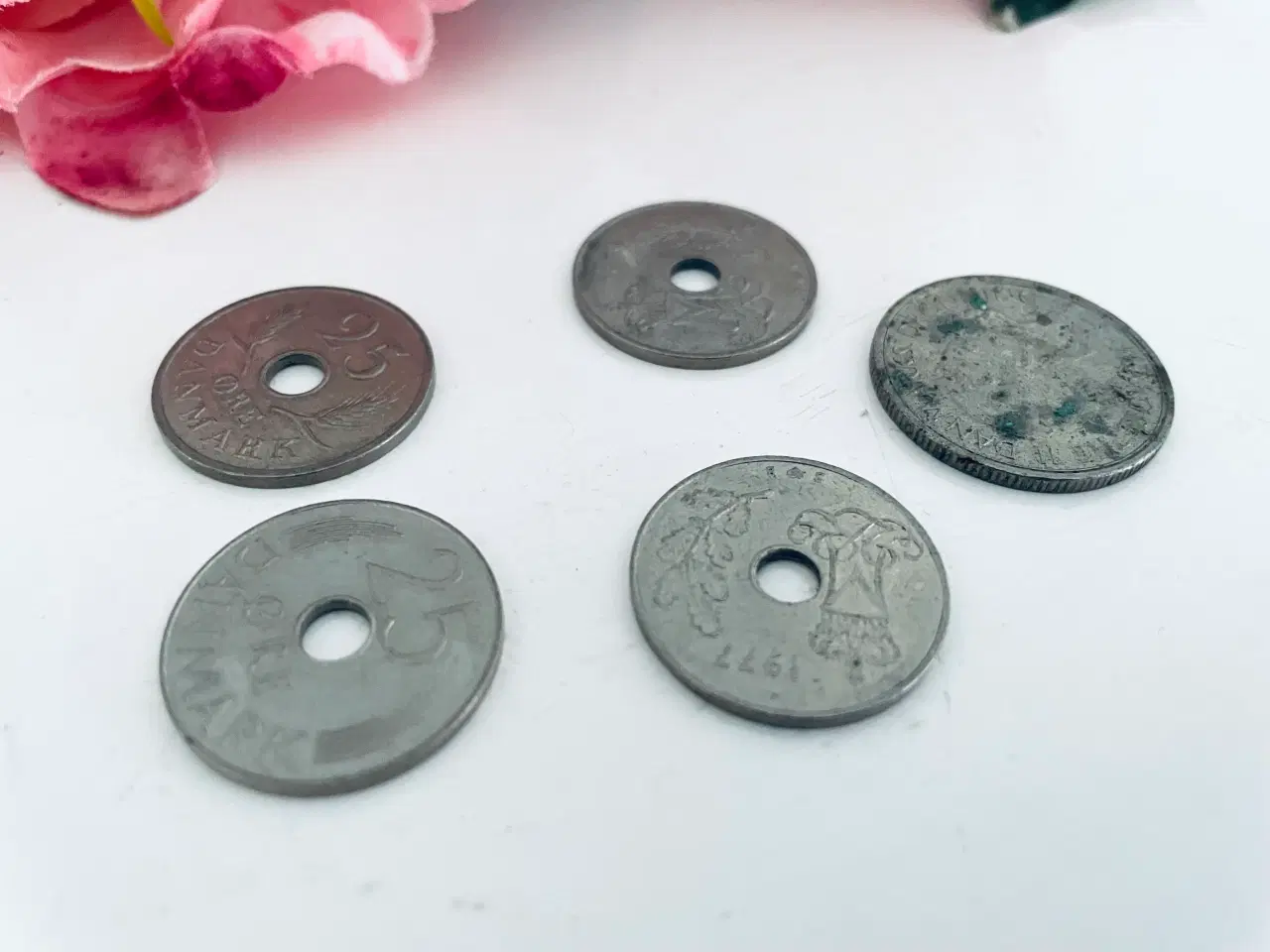 Billede 2 - Danske 25 øre + 1 kr