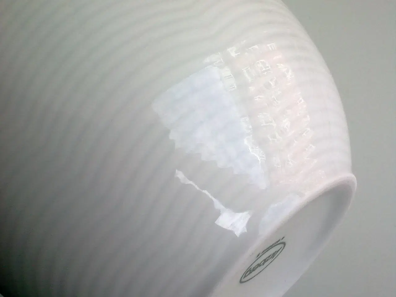 Billede 8 - Elipse i hvid porcelæn kunst vase