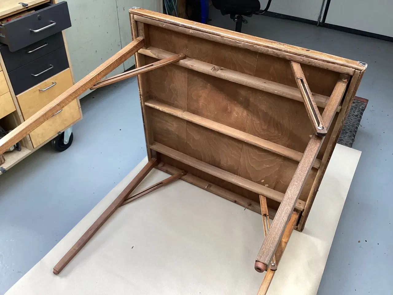Billede 3 - Sammen klappelig spille bord med filt bordplade