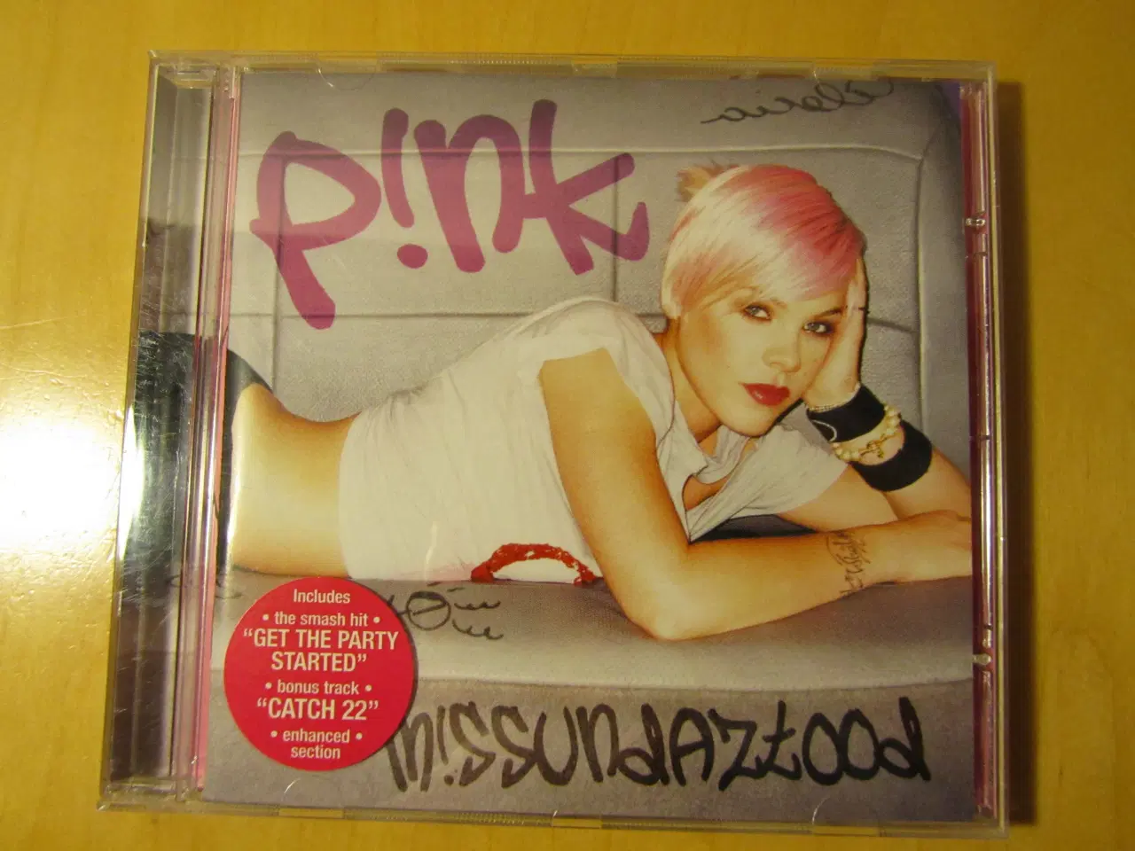 Billede 1 - Pink - Missundaztood musik CD i god stand