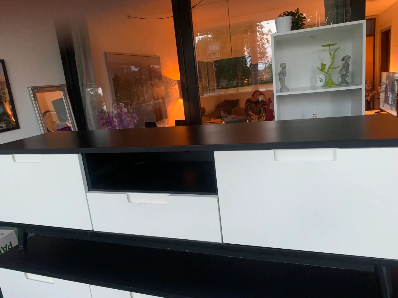 Billede 1 - TV bord