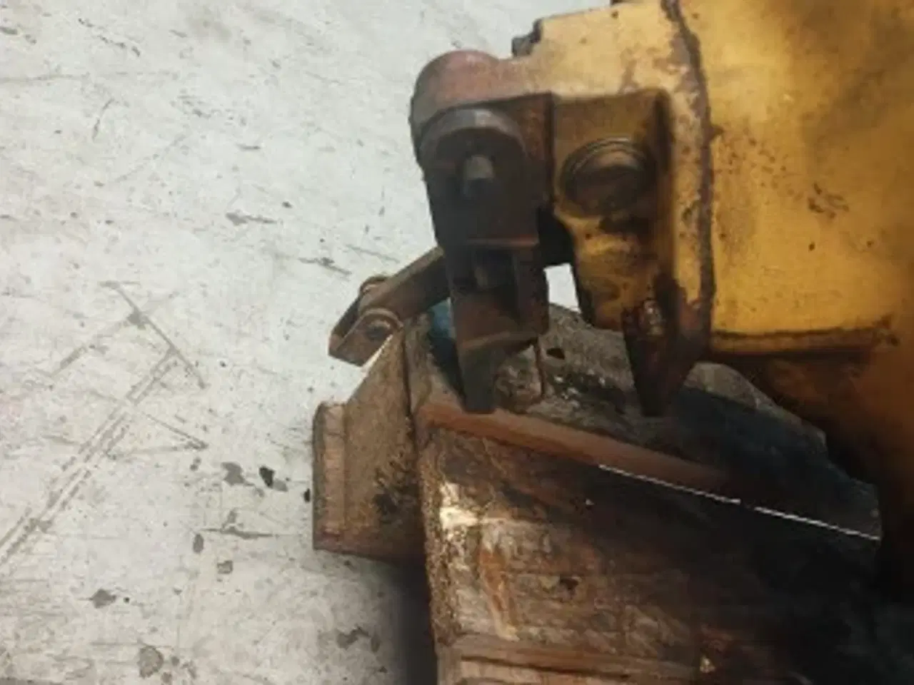 Billede 13 - Massey Ferguson 50HX Lår