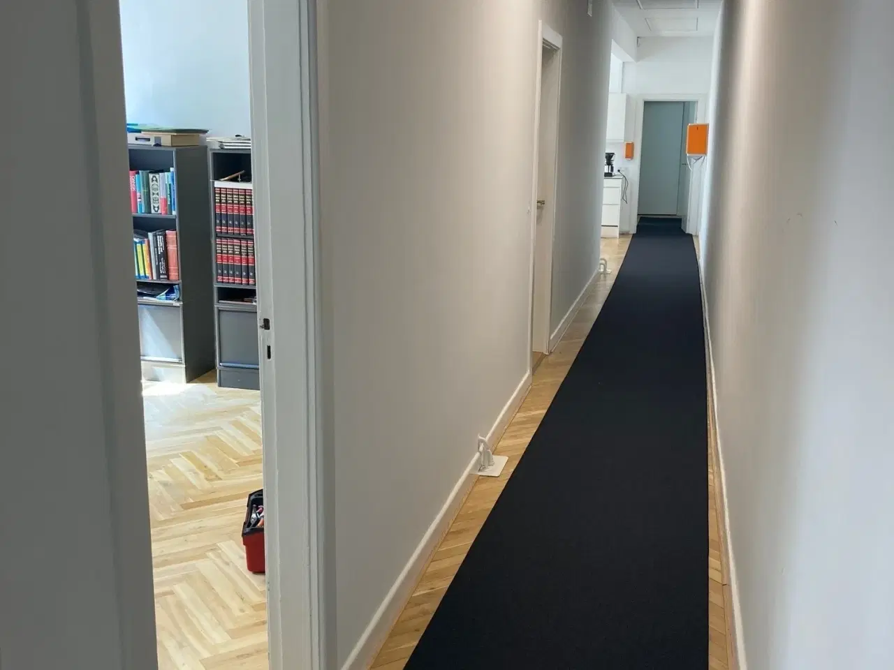 Billede 4 - Ledige kontorer på ca. 15 -20 m2 til fremleje i Amaliegade