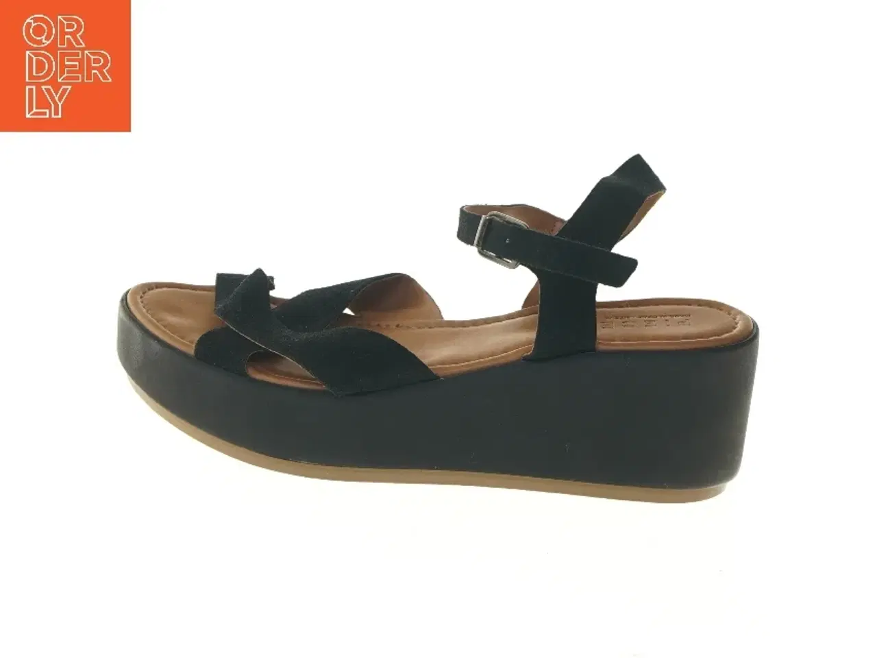 Billede 1 - Sort sandaler med plateau fra Pieces (str. 41 )