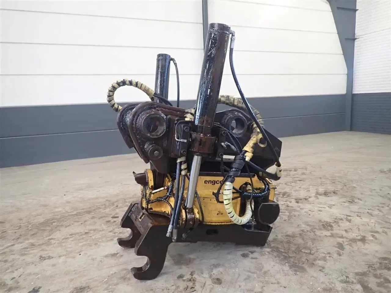 Billede 1 - Engcon Rotortilt med S2 fæste