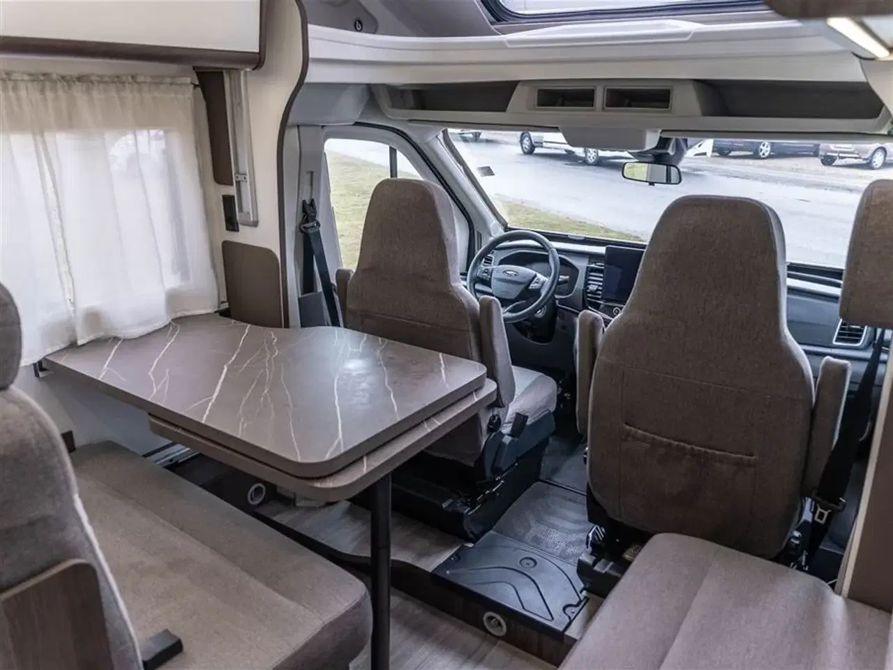 Billede 10 - 2025 - Benimar Tessoro 463 NK   Populær enkeltsengscamper