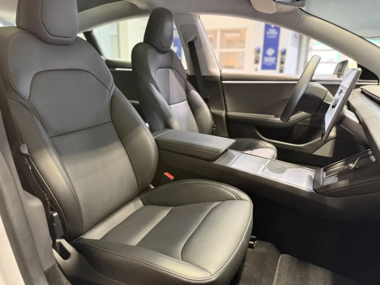 Billede 24 - Tesla Model 3 RWD