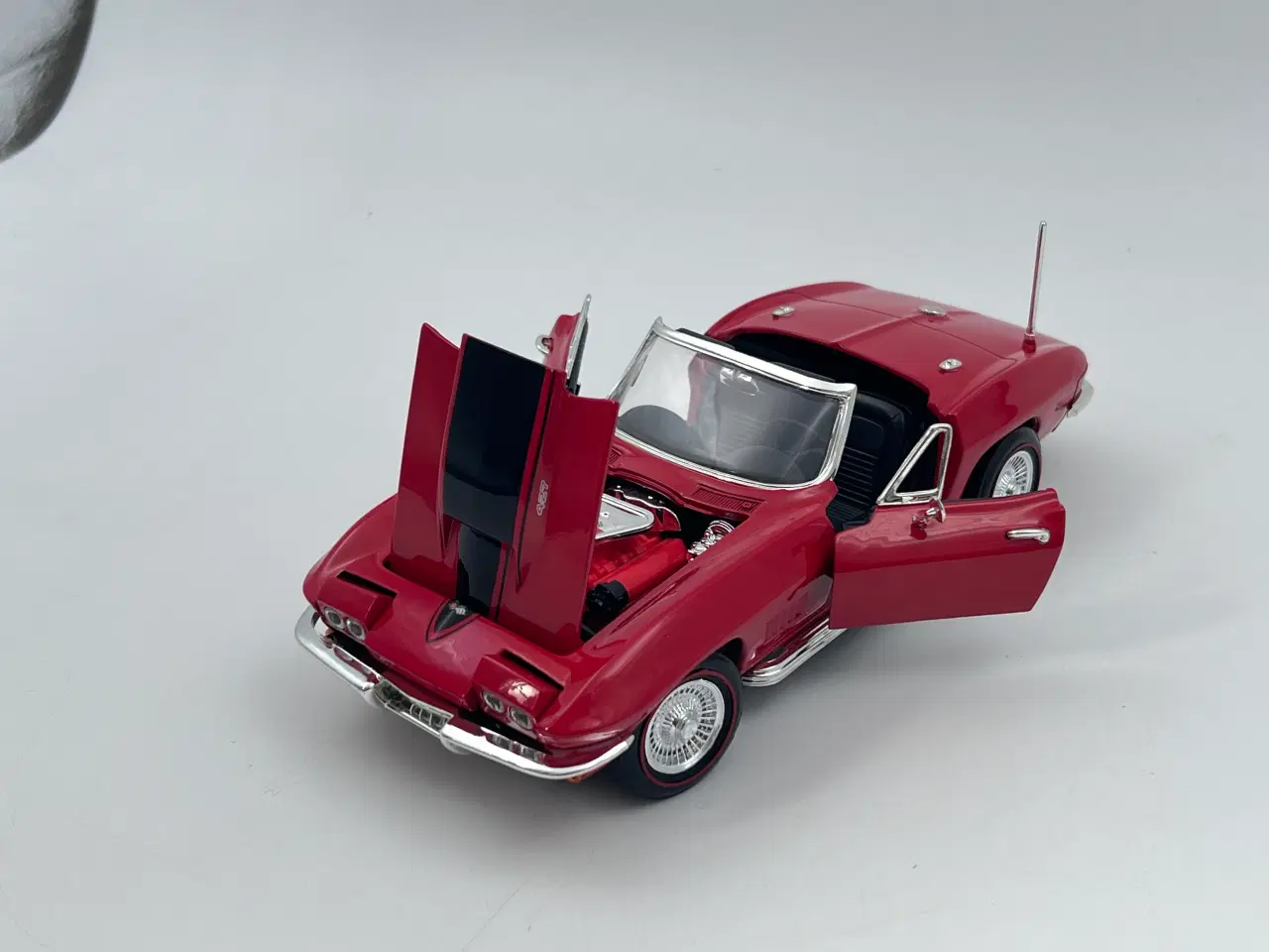 Billede 6 - 1967 Chevrolet Corvette L-71 1:18  Super flot 