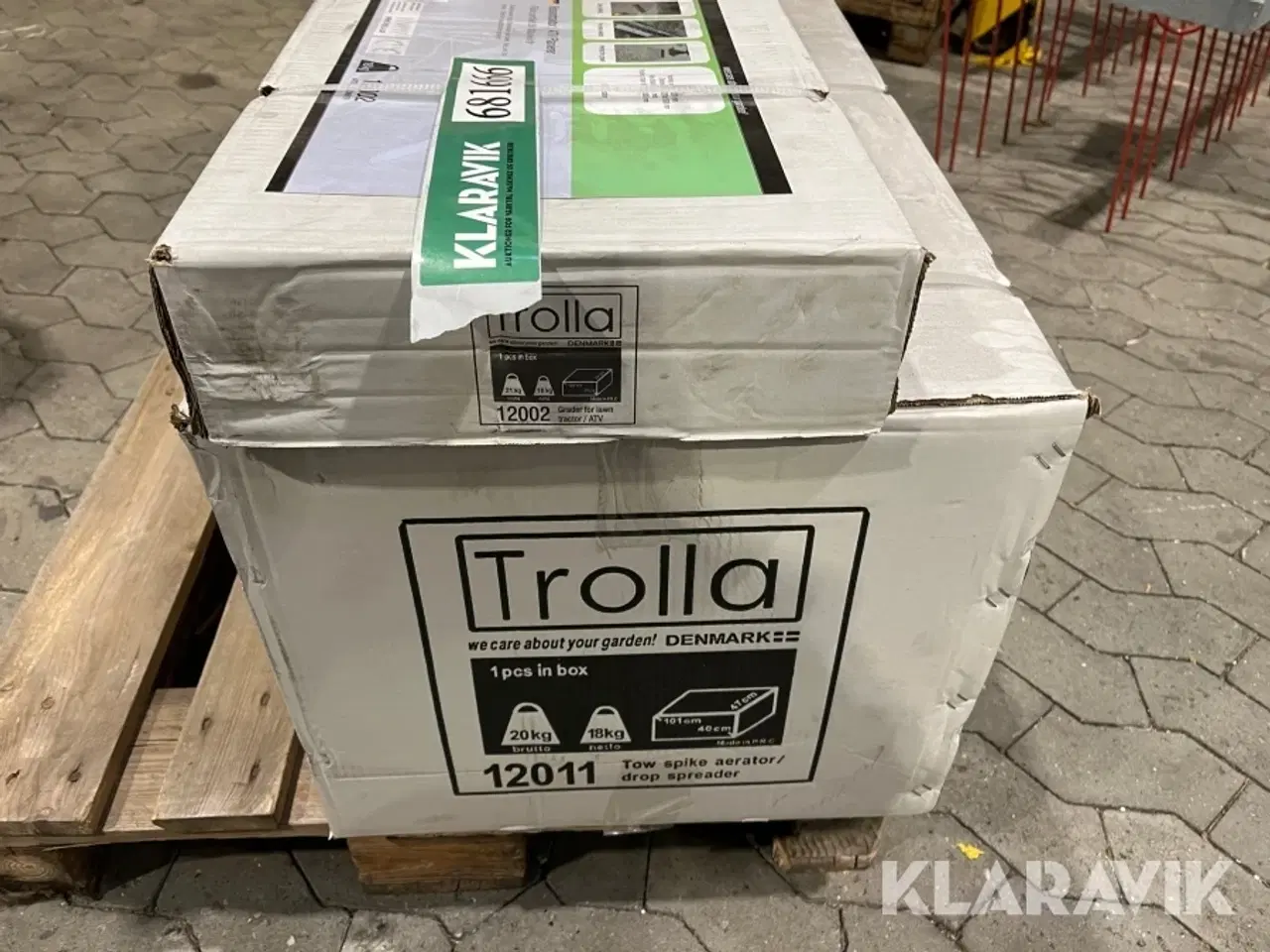 Billede 3 - Planer og Plænelufter /Gødningspreder Trolla 12002-12011