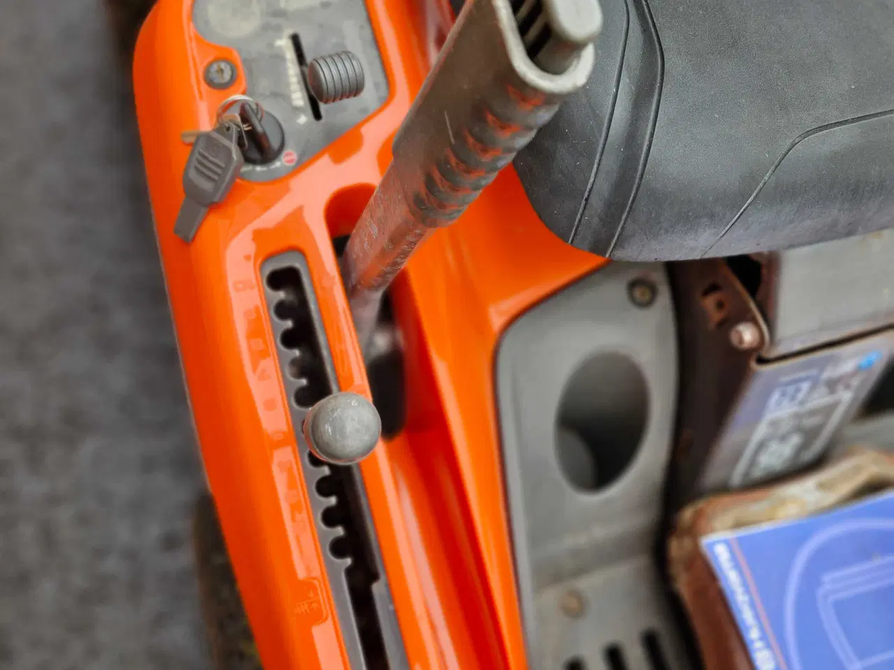 Billede 10 - Husqvarna R214TC m. 94cm