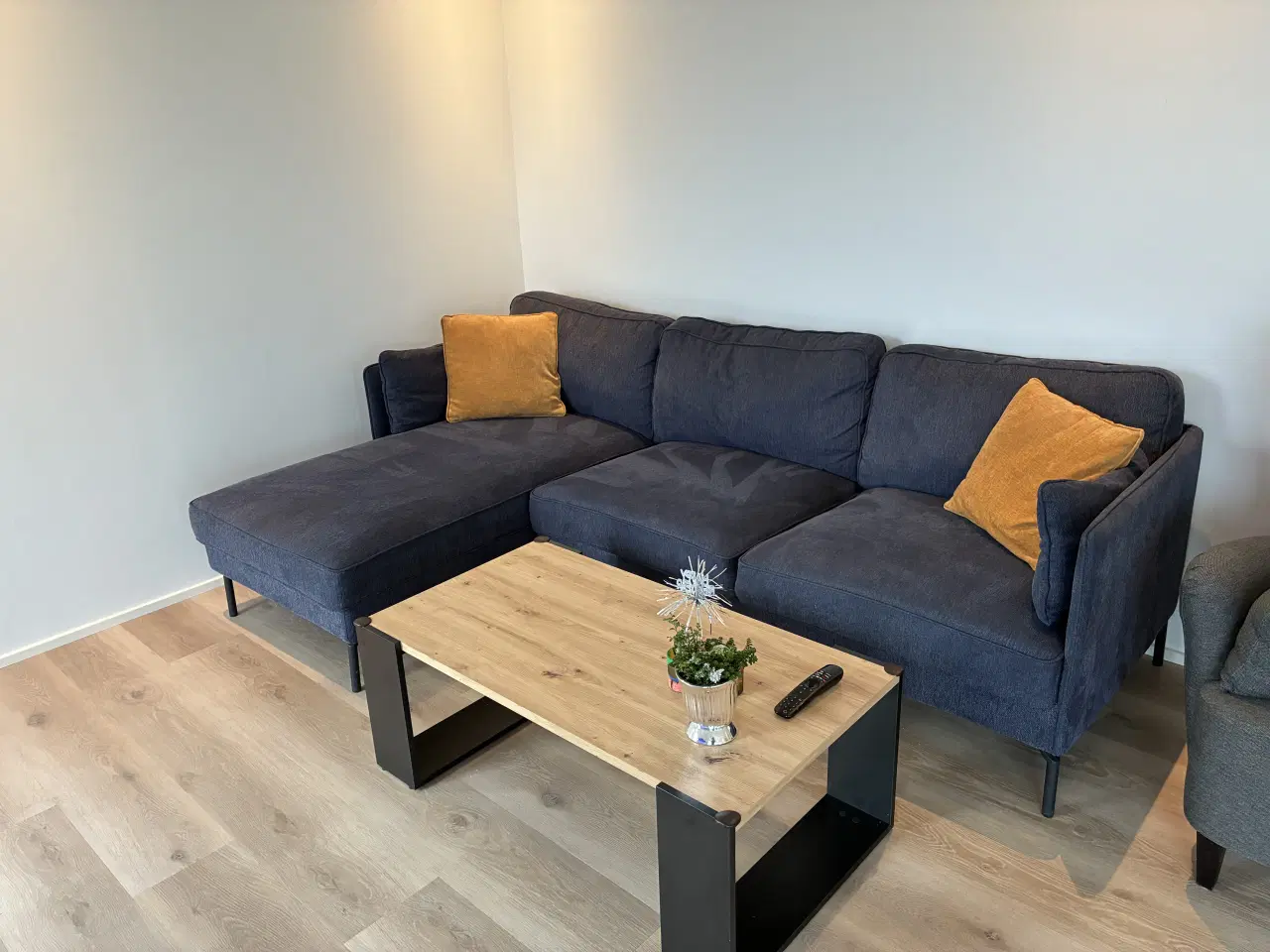 Billede 8 - Fint sofabord med børnehjørner