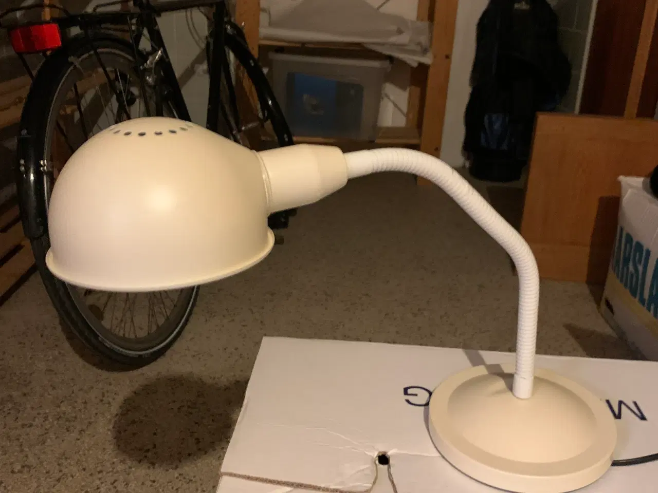 Billede 1 - Diverse lamper sælges.